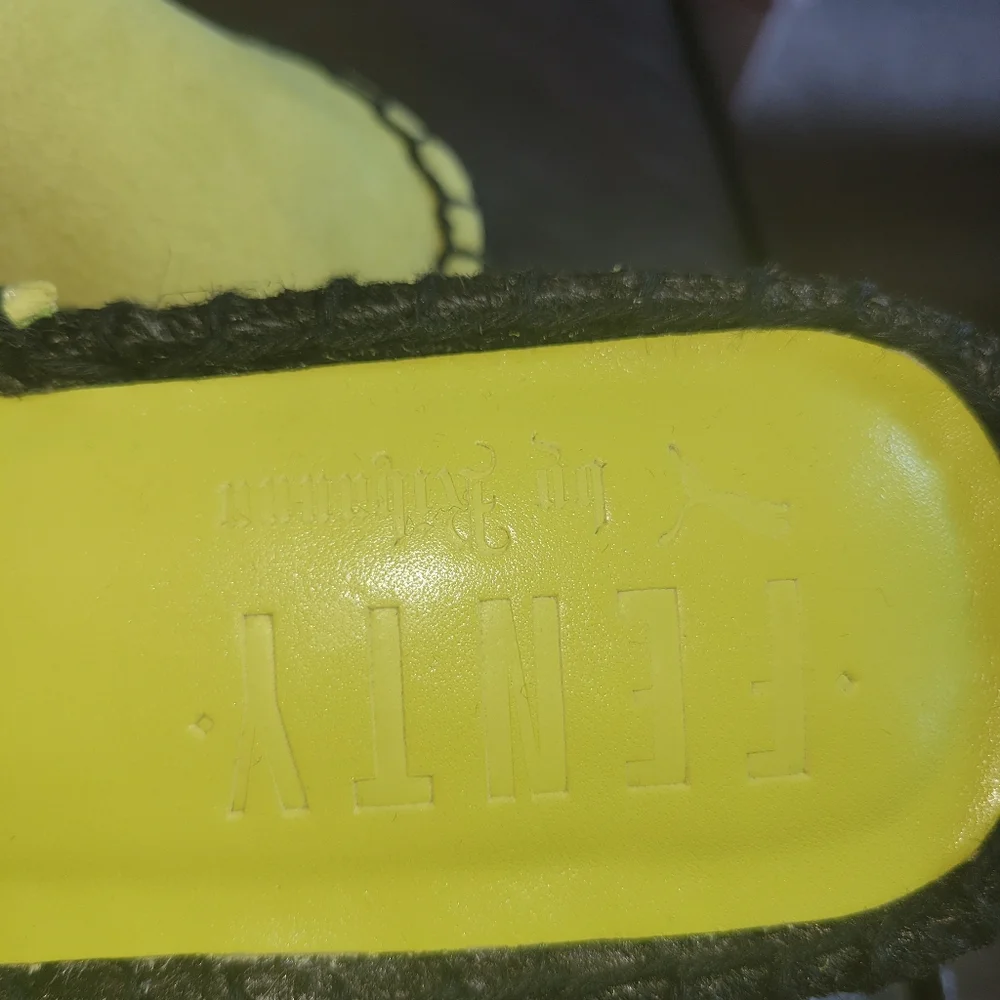Fenty Puma Suede Espadrilles Size 5.5 With Box And Velvet Dust Bag